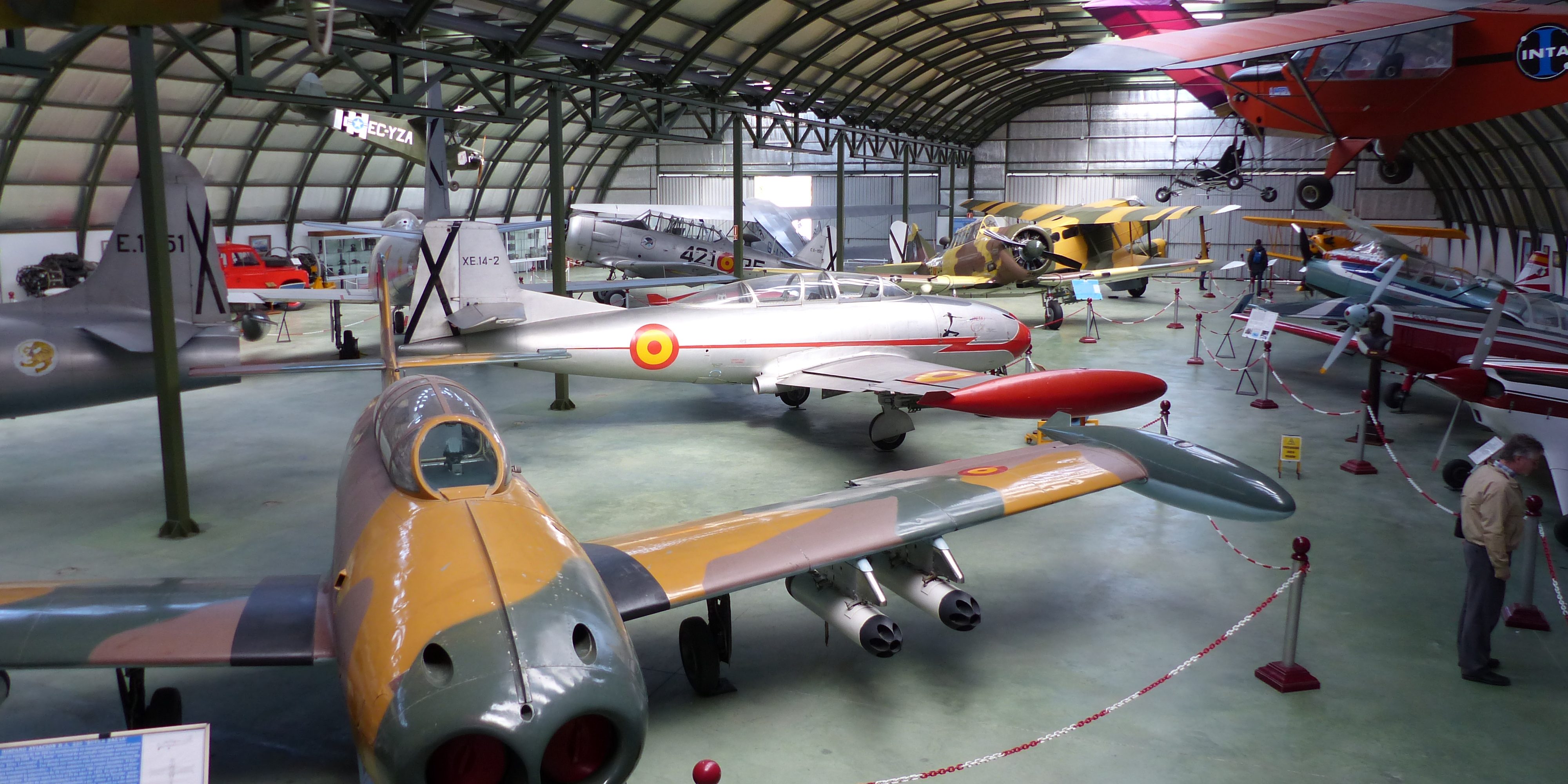 Hangar 5 Museo Del Aire Madrid España 4000x2000 